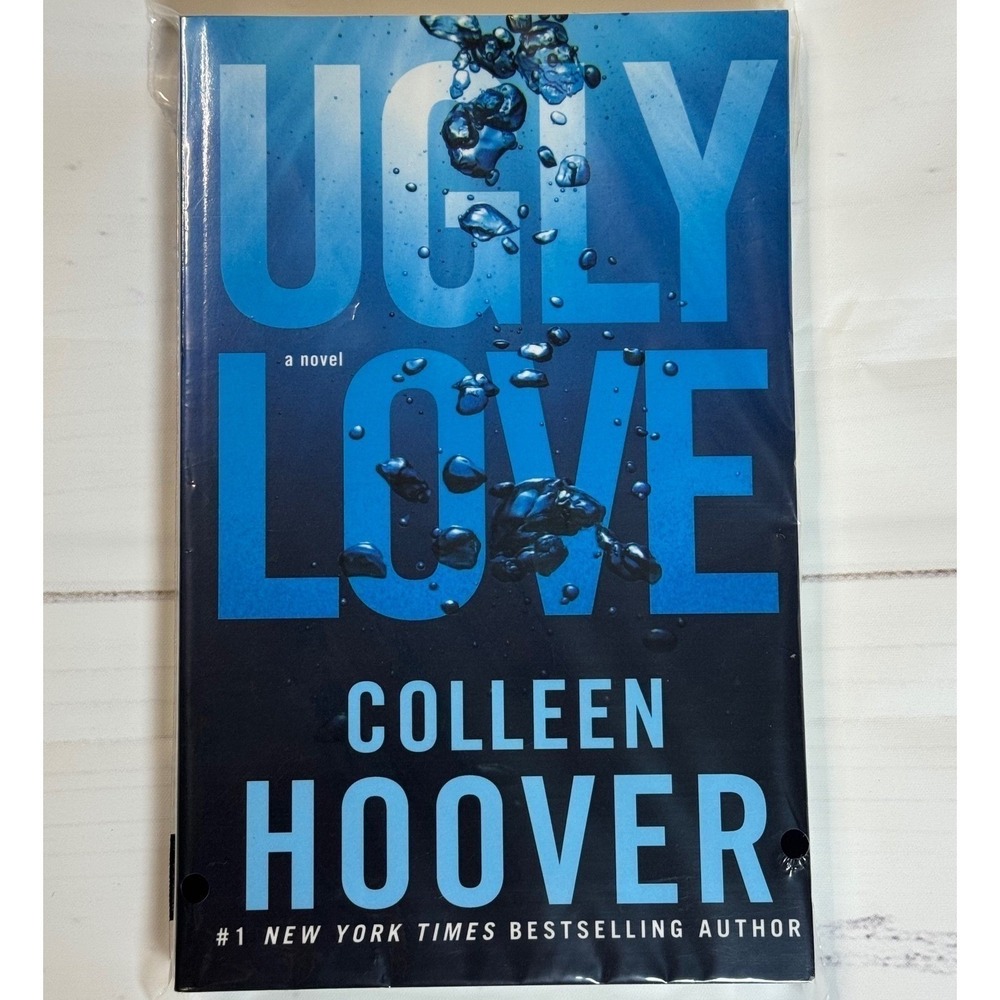 NEW Ugly Love by Colleen Hoover / Paperback / Sku0019‎